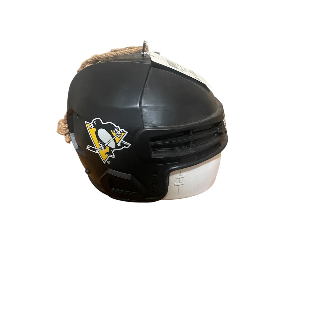 Pittsburgh‎ Penguins Hockey Helmet Birdhouse NHL Licensed Decor New